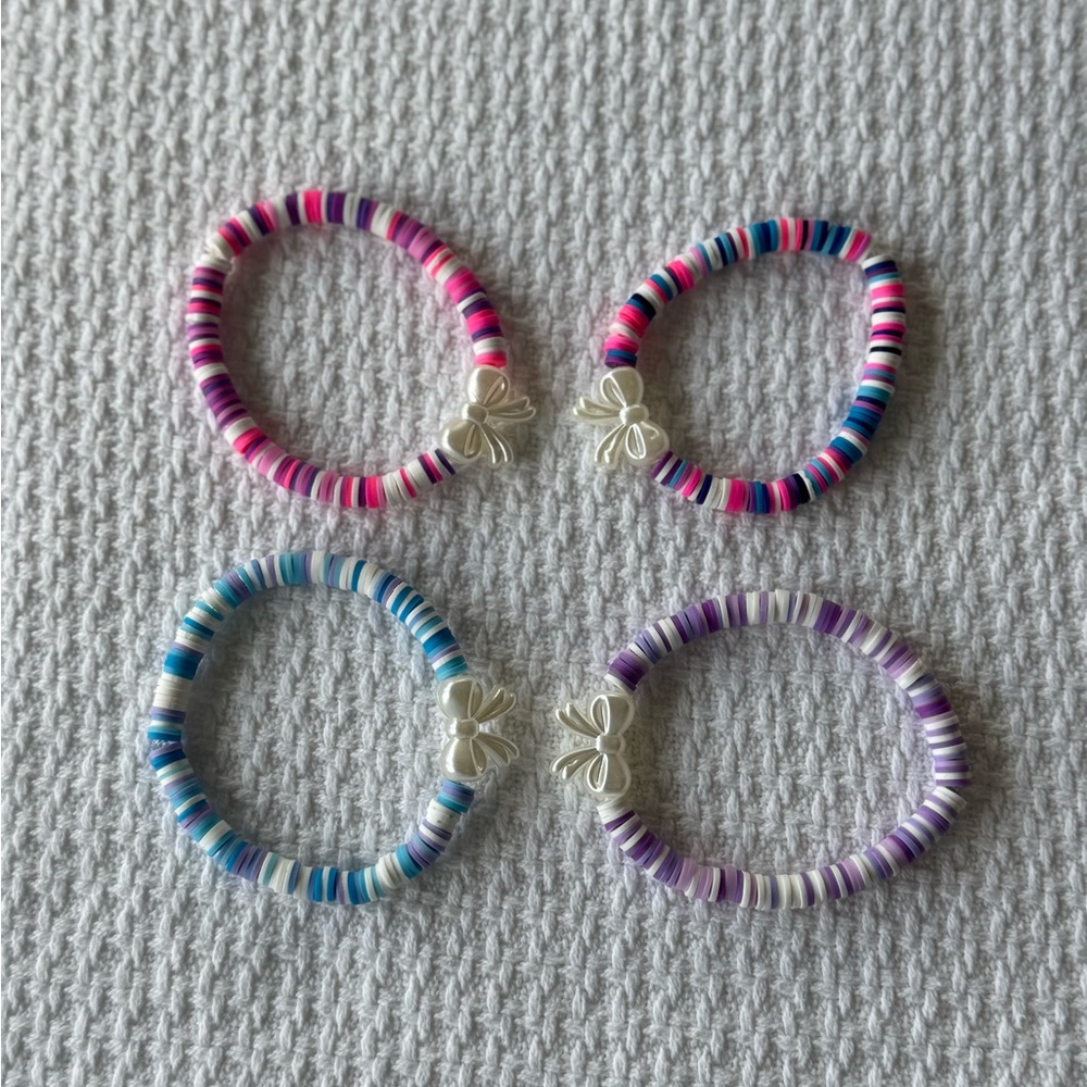 NEW Handmade White Blue Pink Purple Clay Bead Pearl Bows 4 Stretch Bracelet Set